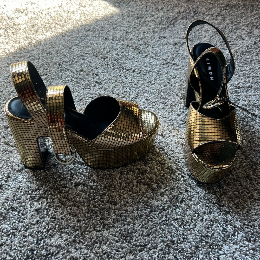 SIMON MILLER RINK PLATFORMS